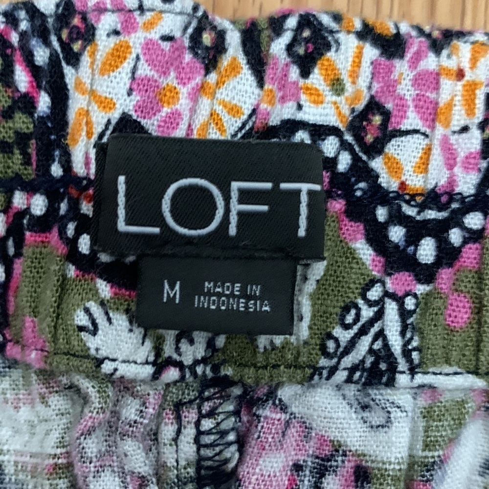 Loft‎ Pattern Pull on Shorts - Picture 3 of 3